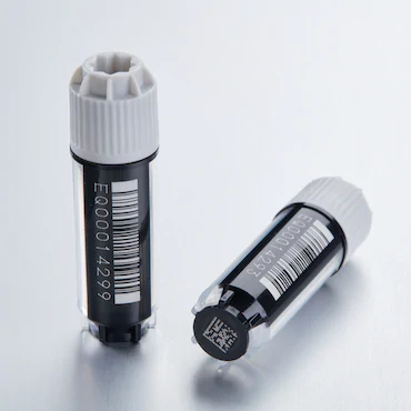 艾本德Eppendorf CryoStorage Vial, 2.0 mL, 不含 DNase、RNase、人類 DNA 和內(nèi)毒素；外螺紋，預(yù)先加蓋灰色管蓋，帶 2D SafeCode (DataMa